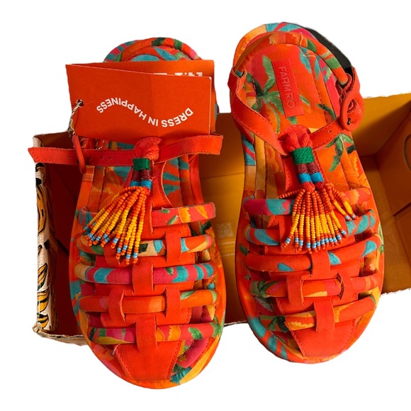 FARM Rio Tropical Tube Strap Sandal - Picture 6 of 6